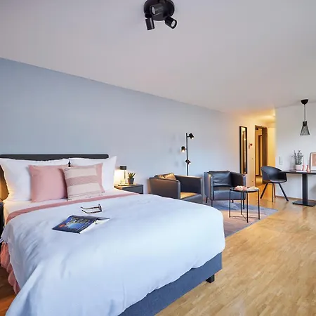 公寓式酒店 Seeger Living Comfort Downtown 卡尔斯鲁厄